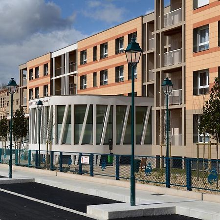 Domitys Le Jardin Des Trois Rois Aparthotel Romorantin-Lanthenay Exterior photo